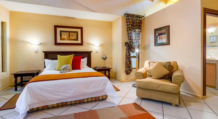 Joern'S Gaestehaus Mbombela Quarto foto